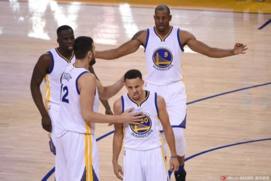 对于那不勒 对于那不勒